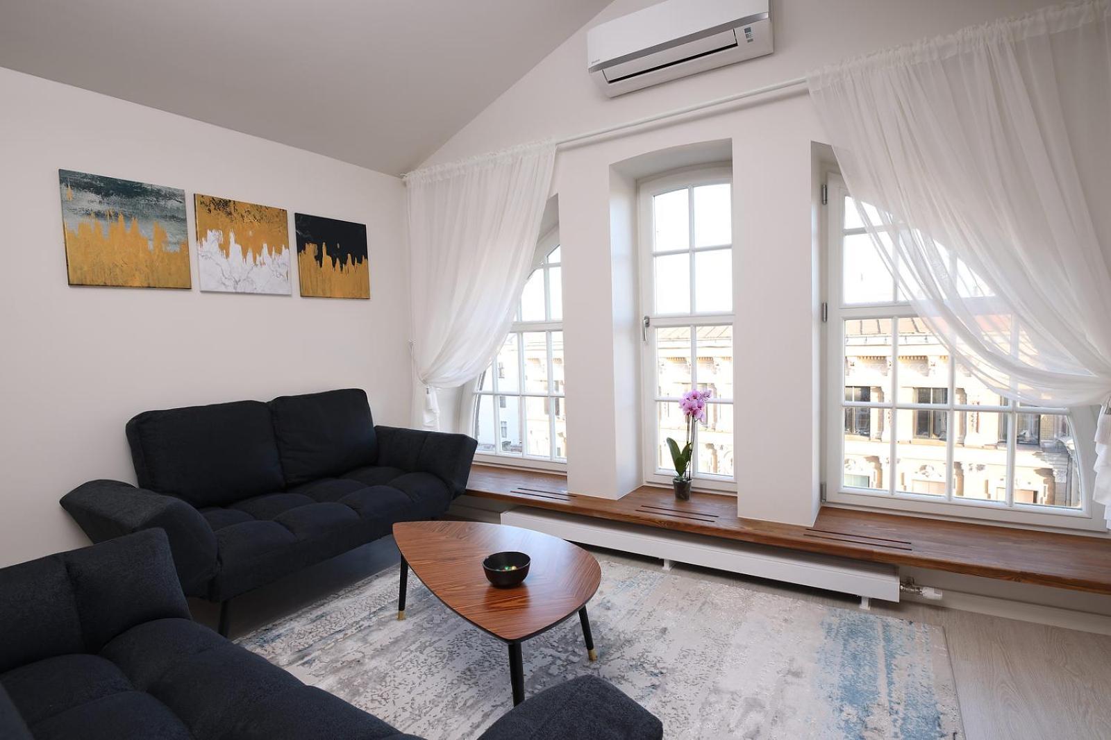 Appartement Bright Attic Flat In The Centre *